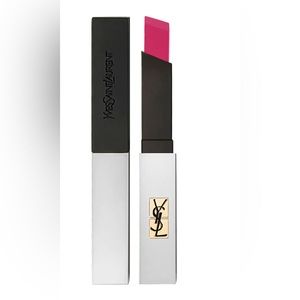 Yves Saint Laurent
Rouge Pur Couture The Slim Sheer Matte Lipstick 109